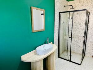 Ένα μπάνιο στο StayAT62