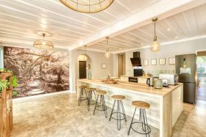 Φωτογραφία από το άλμπουμ του Kaz Endemik σε Saint-Paul