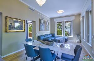 Χώρος καθιστικού στο Villa Velia with air conditioning and private pool +29 φωτογραφίες