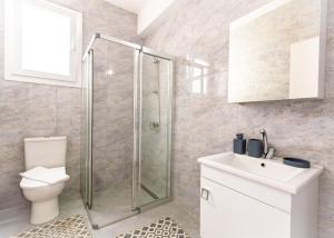 Ένα μπάνιο στο Solo Suite by HolidayKeys +17 φωτογραφίες