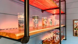 Ποτά στο Jockey's Lakeside Retreat +28 φωτογραφίες