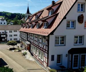 Το κτήριο όπου στεγάζεται  το ξενοδοχείο