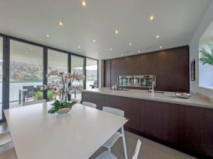 Η κουζίνα ή μικρή κουζίνα στο Ancarva