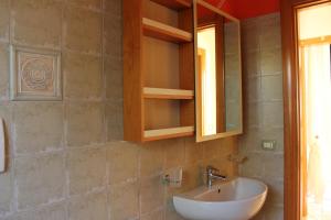 Koupelna v ubytování Bloemenhuis + 31 fotografií