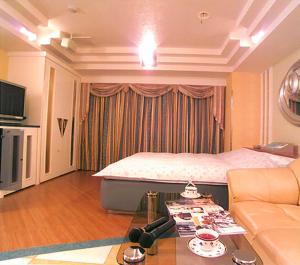 Imagen de la galería de Hotel Queen's Court, en Okayama 6 fotos más