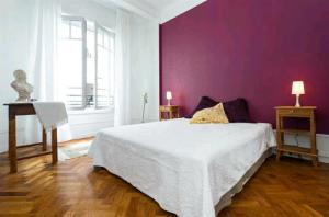 Postel nebo postele na pokoji v ubytování Chambre - Centre Nice 10 min de la plage