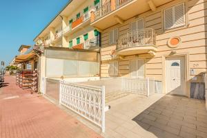 Μπαλκόνι ή βεράντα στο Incantevole appartamento fronte mare