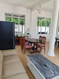 Χώρος καθιστικού στο Aimers Lodge