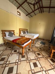 Posezení v ubytování Chandra homestay kainchi dham