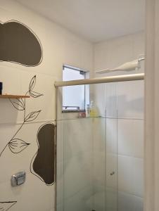 Ένα μπάνιο στο Casa com garagem 4 pessoas