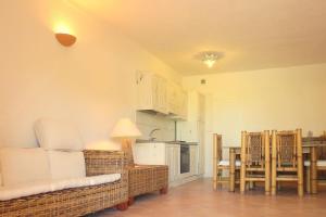 Køkken eller tekøkken på Perla Del Porto Apartments