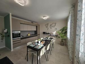 Kuchyň nebo kuchyňský kout v ubytování La finestra sul Naviglio + 11 fotografií