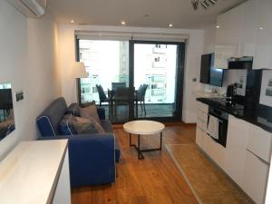 Kuchyň nebo kuchyňský kout v ubytování Urban Oasis at Luxurious Ocean Village