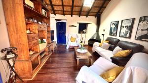 Posezení v ubytování Canary House by Deihu Experiences