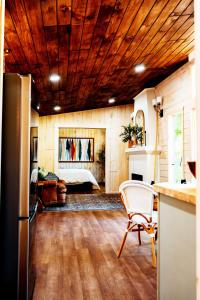 Fotografie z fotogalerie ubytování Private Couples Retreat Scenic Hottub -Fireplace v destinaci Blue Ridge