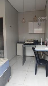 Køkken eller tekøkken på 103 Flats Magguine - Interlagos