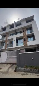 Το κτήριο όπου στεγάζεται  το διαμέρισμα