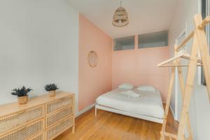 Φωτογραφία από το άλμπουμ του Charmant appartement 2 pièces, accès rapide Paris στο Vanves +4 φωτογραφίες