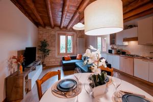 Kuchyň nebo kuchyňský kout v ubytování Jungle Veranda con Ristorante,Vicenza e Padova