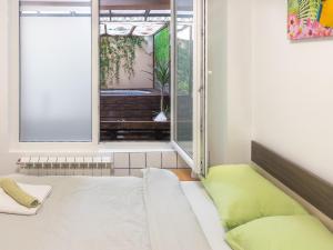 Ένα ή περισσότερα κρεβάτια σε δωμάτιο στο Alexandria Lux Apartments