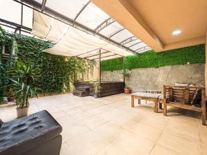 Χώρος καθιστικού στο Alexandria Lux Apartments