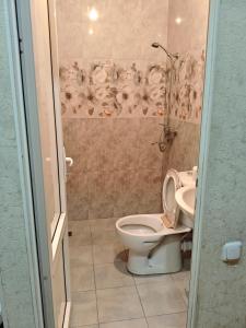 Koupelna v ubytování Vardan's Guest House + 6 fotografií