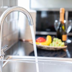 Køkken eller tekøkken på Four Bedroom House - Parking - Garden - Netflix 22C + 52 billeder