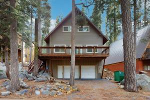 Budova, kde se prázdninový dům nachází