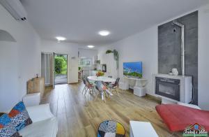 Χώρος καθιστικού στο Casa Giuditta with Air Conditioning and Pool