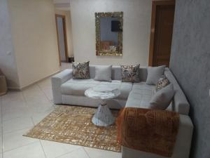 Imagen de la galería de Kénitra centre ville poid lourd, en Tazrout 9 fotos más