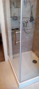 Ένα μπάνιο στο Deniro Apartment +15 φωτογραφίες