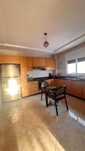 Kuchyň nebo kuchyňský kout v ubytování Modern flat in Karakchou Berkane + 3 fotografie