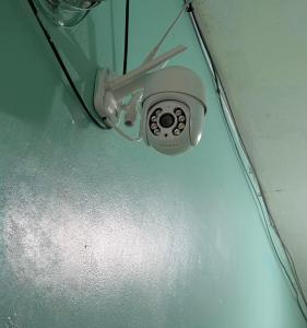 a close up of a shower in a bathroom at Quarto privado no centro 313 in Manaus +6 photos