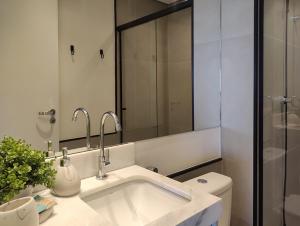 Koupelna v ubytování Estúdio completo e charmoso + 26 fotografií