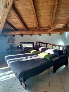 Postel nebo postele na pokoji v ubytování Il Campo sul Lago