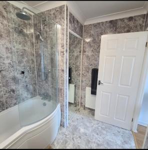 Fotografie z fotogalerie ubytování 7 minutes car to University of Hull v destinaci Hull