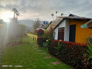 Κήπος έξω από το Bahareque hospedaje