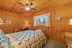 Postel nebo postele na pokoji v ubytování Cabin #5