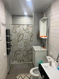 Ένα μπάνιο στο Будинок в Карпатах