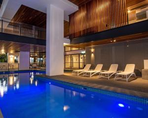 Swimmingpoolen hos eller tæt på Prime 2BR Location Pool Parking BCT 1004