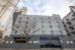 Budova, kde se motel nachází