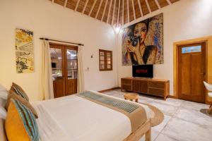 TV a/nebo společenská místnost v ubytování Villa Amsa - Tropical Paradise in Seminyak Center