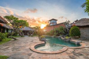 Πισίνα στο ή κοντά στο Desamuda Village