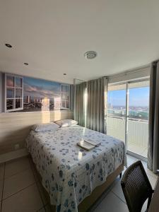 Postel nebo postele na pokoji v ubytování West Flat - BarretoStays 03