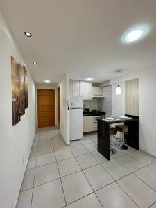 Kuchyň nebo kuchyňský kout v ubytování West Flat - BarretoStays 03 + 11 fotografií