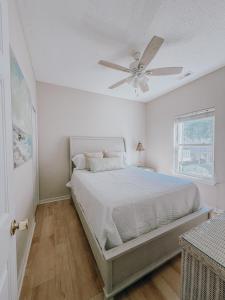 Postel nebo postele na pokoji v ubytování Can't Beach This