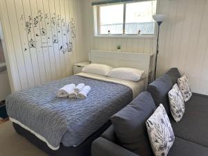 Postel nebo postele na pokoji v ubytování Canberra Hospital Locum Welcome