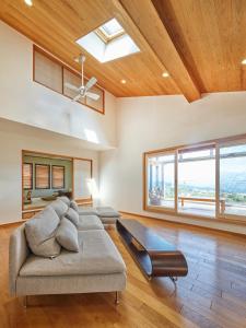 Et opholdsområde på Atami Base-熱海ベース- + 50 billeder