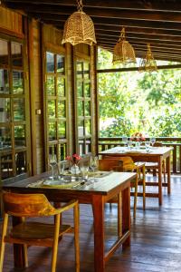 Restaurace v ubytování Bobocha Tangkoko Nature Resort