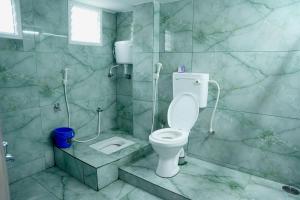 Ένα μπάνιο στο Entire 1bhk Home - Kumbha Nivas Homestay +5 φωτογραφίες